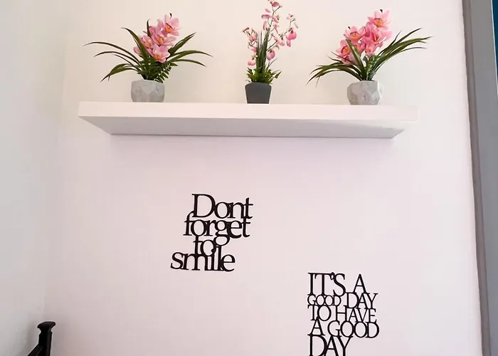 Toctoc - Cozy Flowers Daire Katanya